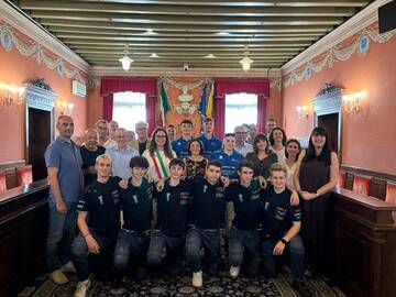 Immagine: Studenti premiati F1 Schools